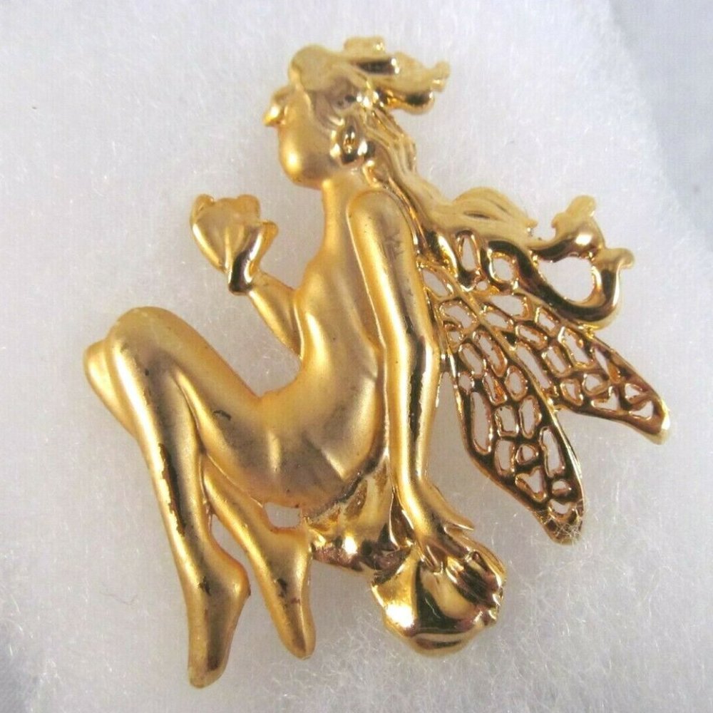 Vintage Fairy Brooch signed Danecraft